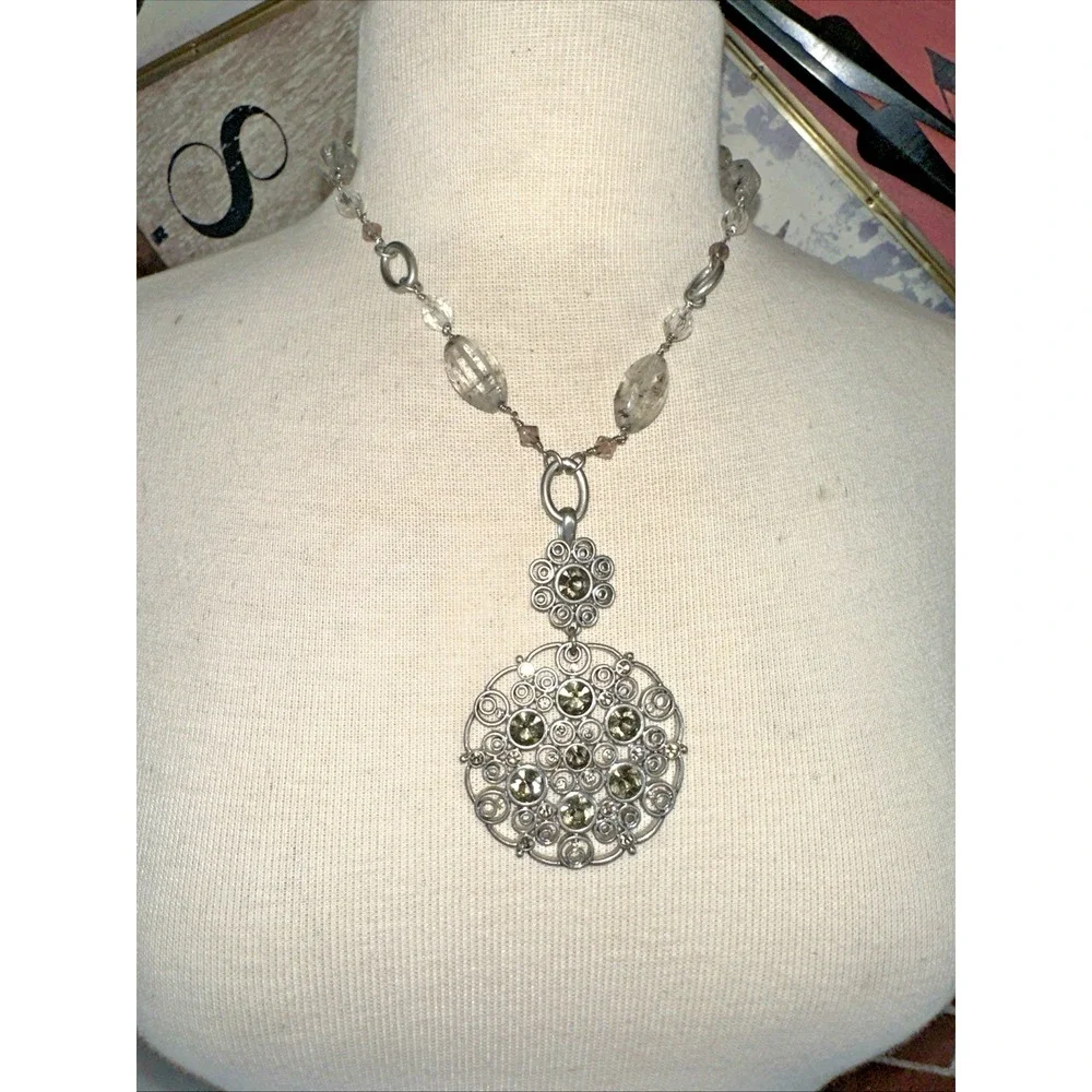 Lia Sophia Pendant Necklace Womens OS Silver Crystal Filigree Excellent Beaded